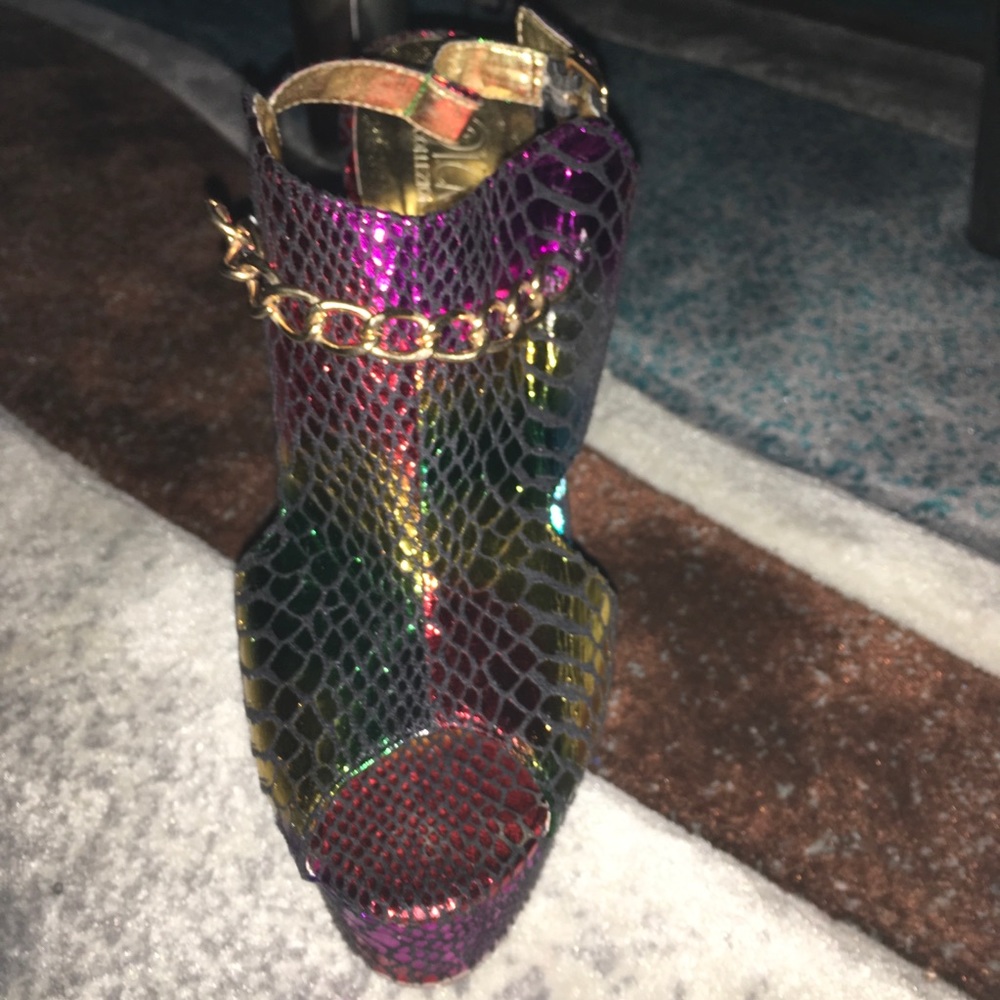 Platform shoes - Picture 5 of 5